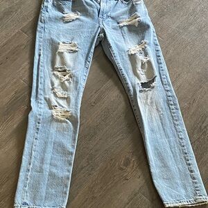 Bundle Light Blue Distressed Jeans